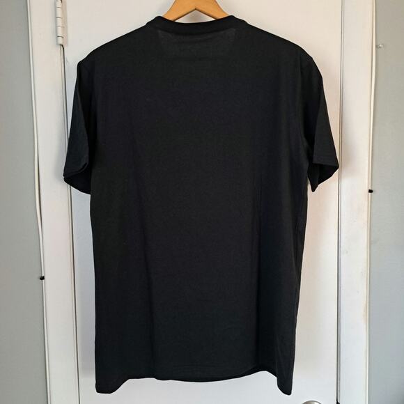 Disney's Lilo & Stitch Naughty Men's Graphic Crew Neck Tee NWT Large - Picture 3 of 4